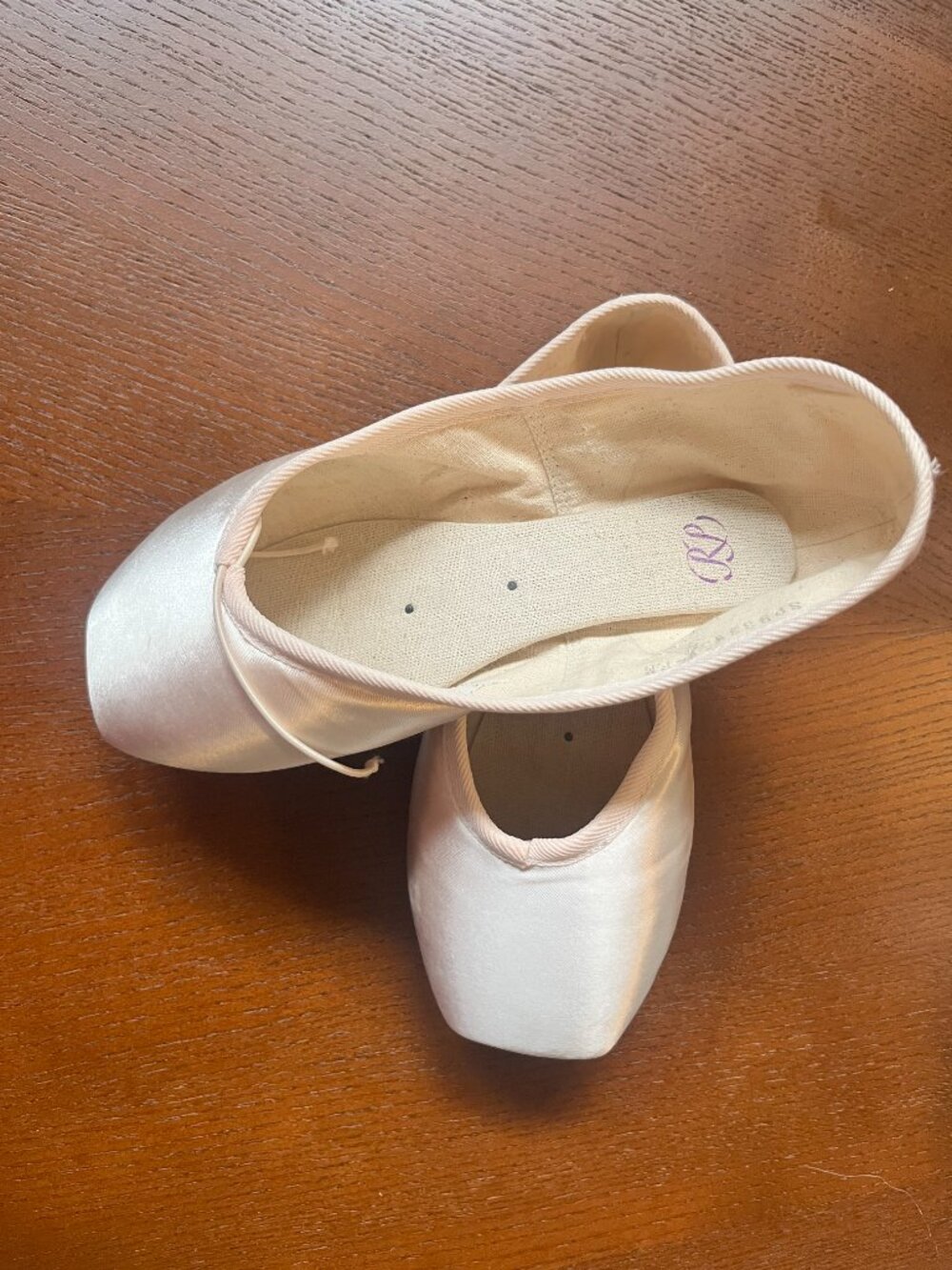 RP Baroque Pointe Shoes